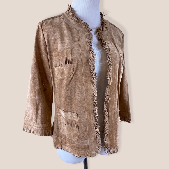 Chico’s Size 0 Leather Fringe Jacket Tan Cropped - Picture 1 of 5
